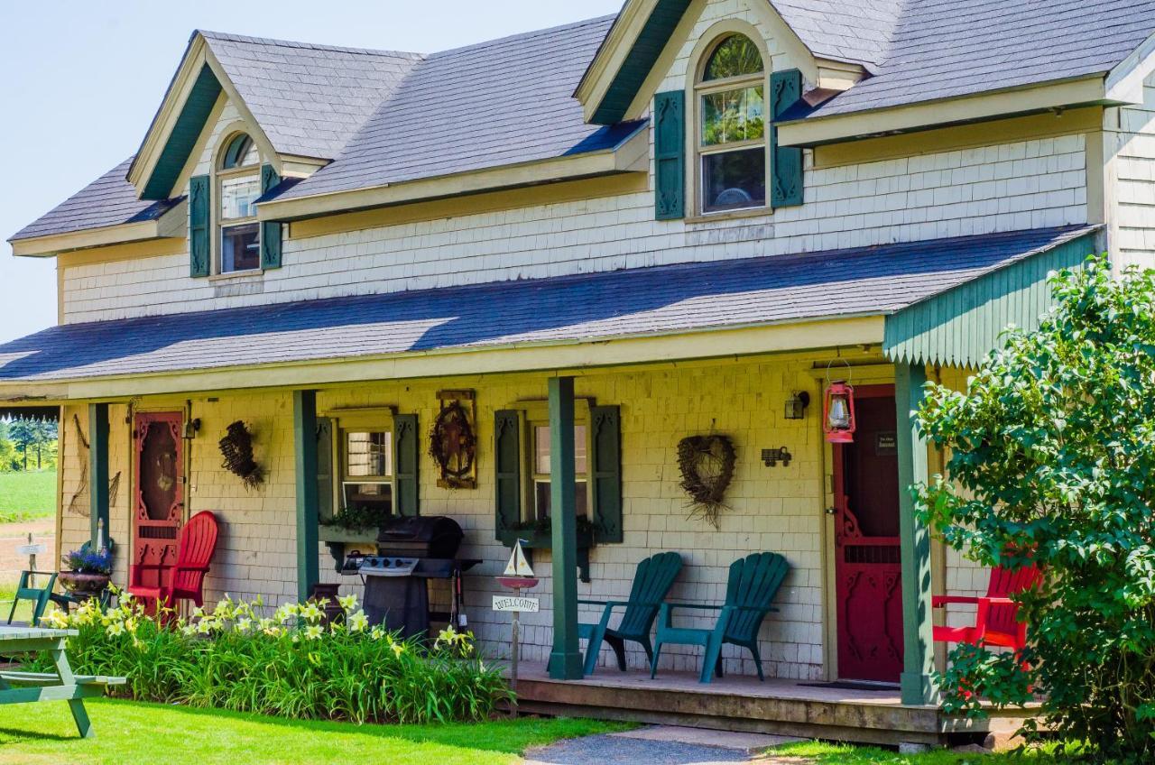 One-Bedroom House,913475968:JPEG